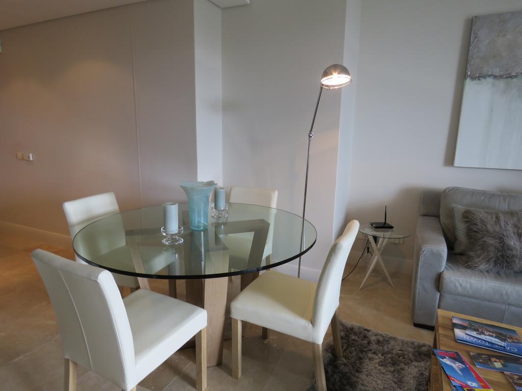 202 Kylemore A Waterfront Marina เคปทาวน์ ห้อง รูปภาพ